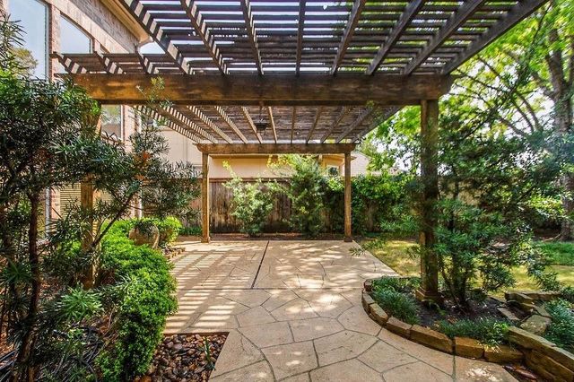 3011 Bonnebridge Way Boulevard, Houston, TX 77082