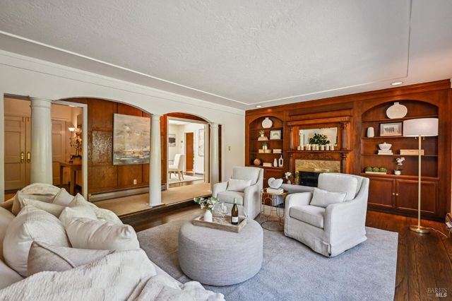 1014 Stonedge Dr, Napa, CA 94558