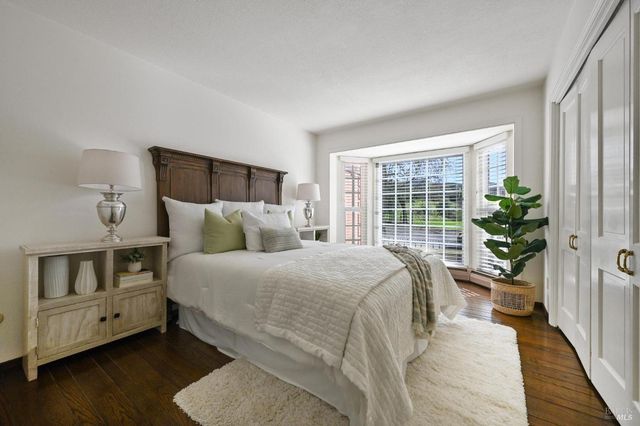 1014 Stonedge Dr, Napa, CA 94558