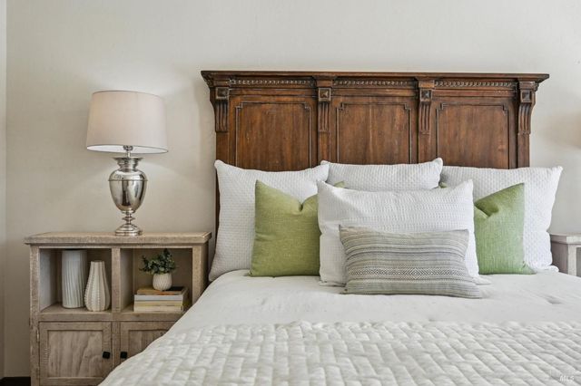 1014 Stonedge Dr, Napa, CA 94558