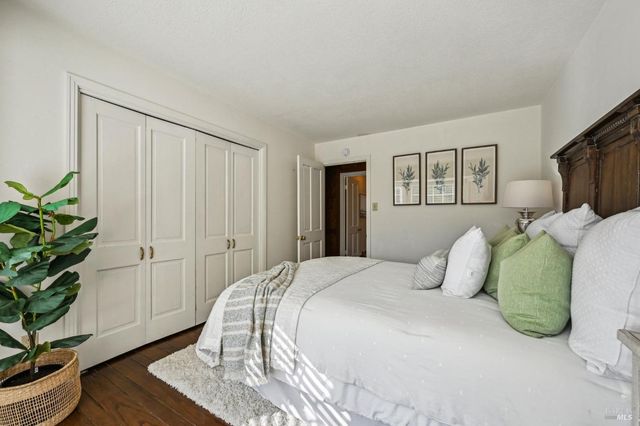 1014 Stonedge Dr, Napa, CA 94558