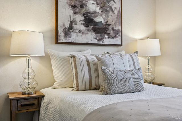 1014 Stonedge Dr, Napa, CA 94558