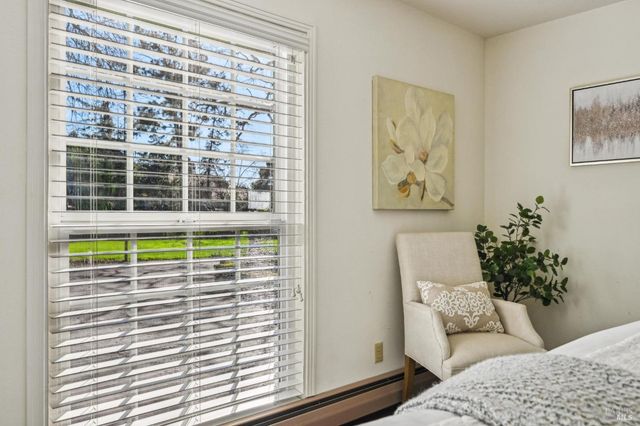 1014 Stonedge Dr, Napa, CA 94558