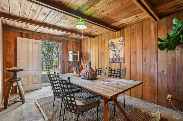 1014 Stonedge Dr, Napa, CA 94558