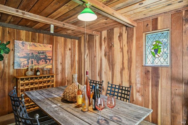 1014 Stonedge Dr, Napa, CA 94558