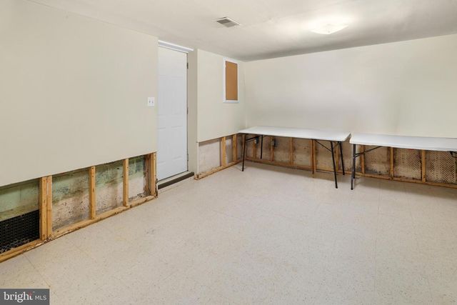 9614 CHARLES CT, La Plata, MD 20646