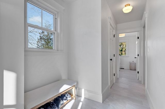 21 Park Ave 21, Winchester, MA 01890