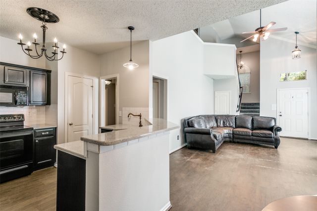 1905 Monticello Court, Flower Mound, TX 75028