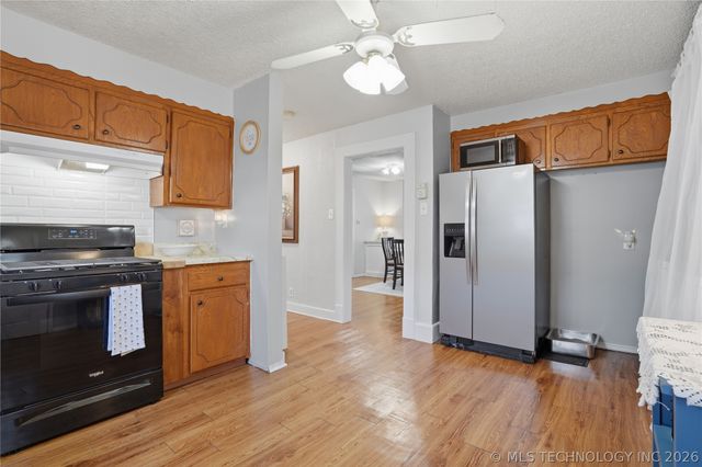 123 N S Street, Muskogee, OK 74403