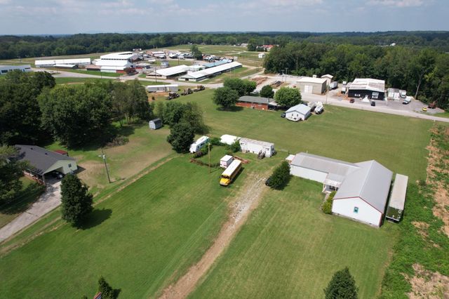 114 Northwood Ln, Mcminnville, TN 37110