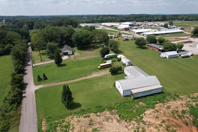 114 Northwood Ln, Mcminnville, TN 37110