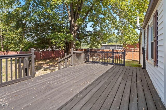 1006 Carlton Avenue, Raleigh, NC 27606