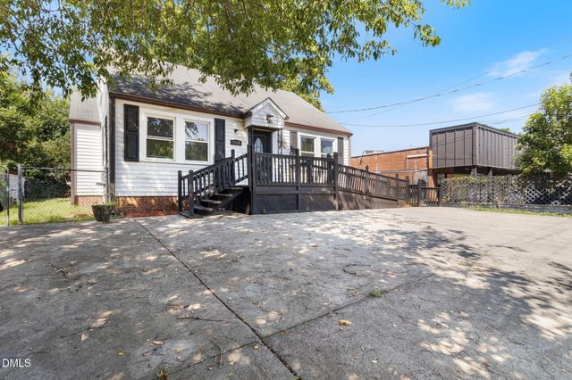 1006 Carlton Avenue, Raleigh, NC 27606