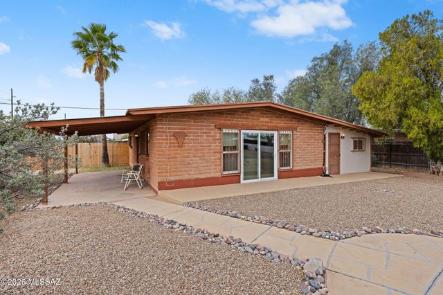 1207 N Sonoita Avenue, Tucson, AZ 85712
