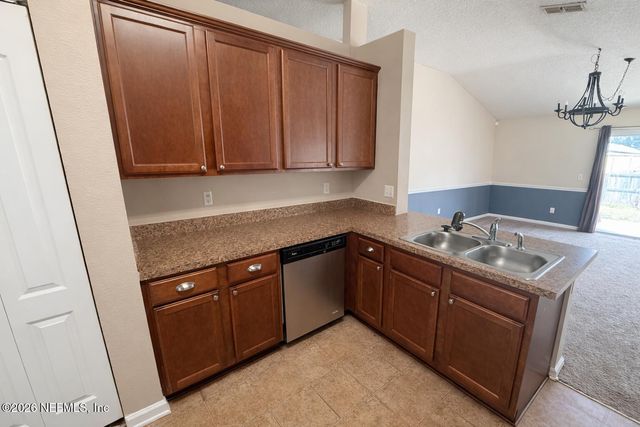 15306 HIDDEN FOAL Drive, Jacksonville, FL 32234