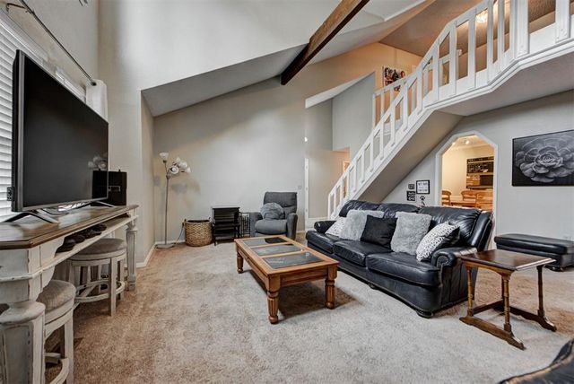 8301 NW 105th Terrace, Oklahoma City, OK 73162
