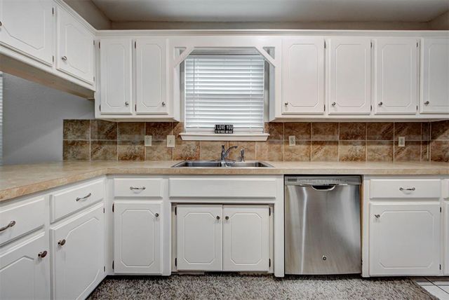 8301 NW 105th Terrace, Oklahoma City, OK 73162