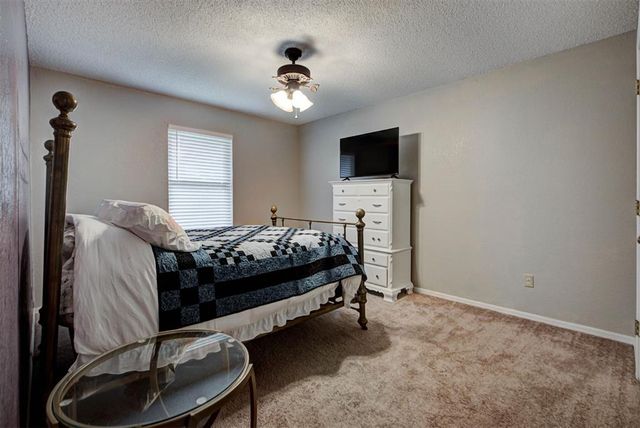 8301 NW 105th Terrace, Oklahoma City, OK 73162