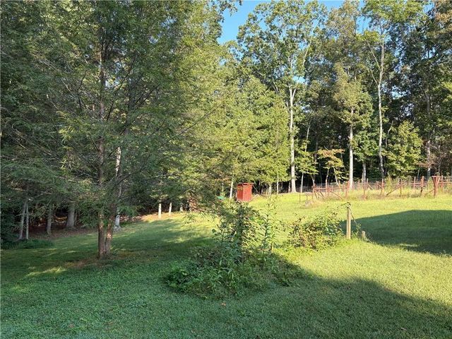 179 Garrison Drive, Cleveland, GA 30528