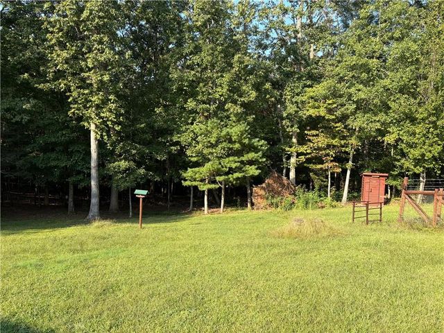 179 Garrison Drive, Cleveland, GA 30528