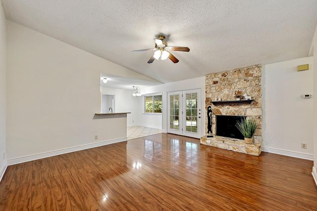 3707 Tarragona LN, Austin, TX 78727