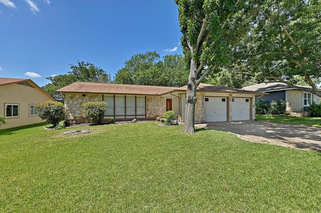 3707 Tarragona LN, Austin, TX 78727
