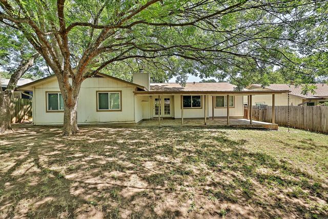 3707 Tarragona LN, Austin, TX 78727