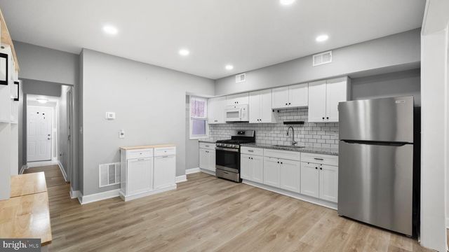 2880 PELHAM AVE, Baltimore, MD 21213