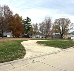 1405 Chick Avenue, Maryville, MO 64468