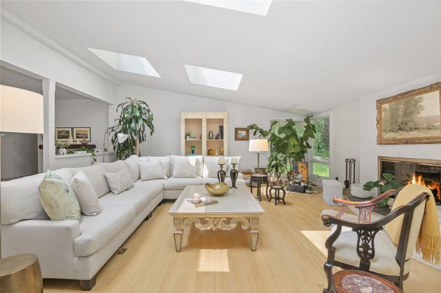 27 West Lane, Pound Ridge, NY 10576