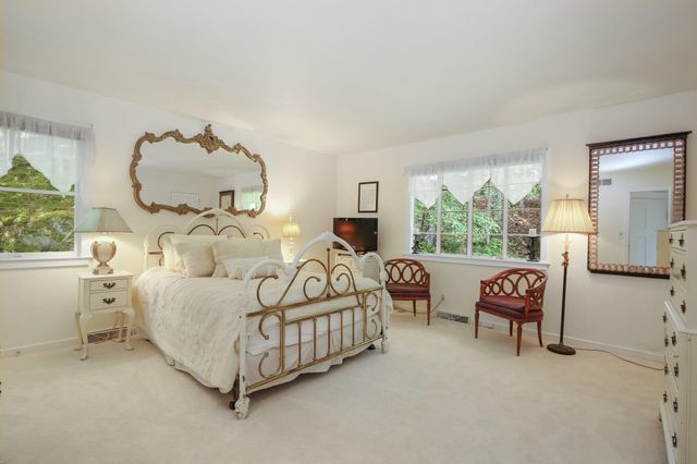 27 West Lane, Pound Ridge, NY 10576