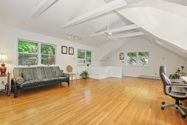 27 West Lane, Pound Ridge, NY 10576