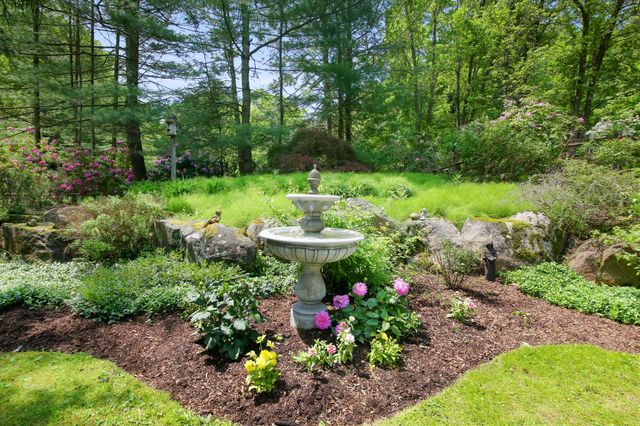 27 West Lane, Pound Ridge, NY 10576