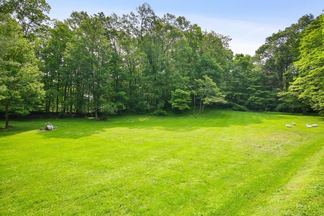 27 West Lane, Pound Ridge, NY 10576