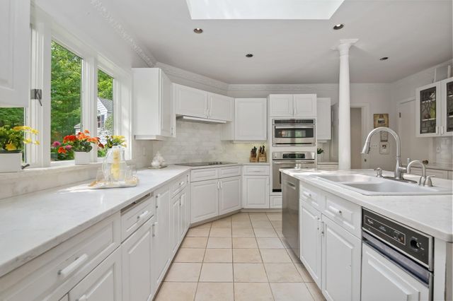 27 West Lane, Pound Ridge, NY 10576