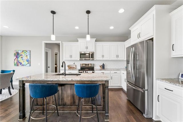 28412 W 161St Terrace, Gardner, KS 66030