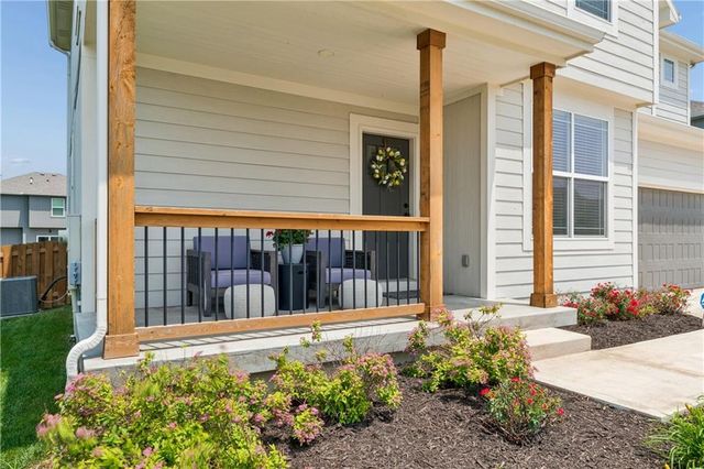 28412 W 161St Terrace, Gardner, KS 66030