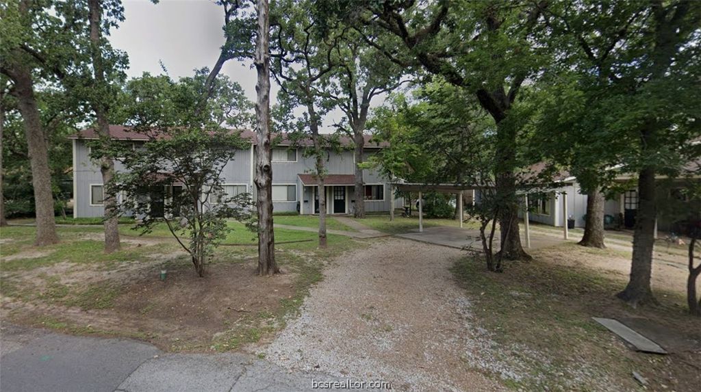 804 Eagle Pass Street, Bryan, TX 77802