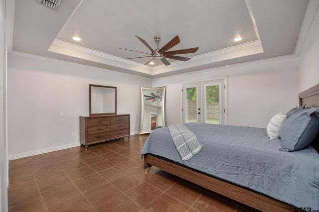 710 Willowood St., Longview, TX 75604