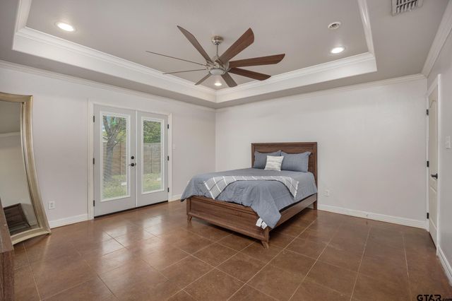 710 Willowood St., Longview, TX 75604