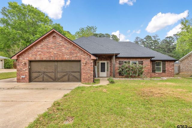 710 Willowood St., Longview, TX 75604