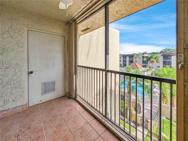 10501 W Broward Blvd 408, Plantation, FL 33324