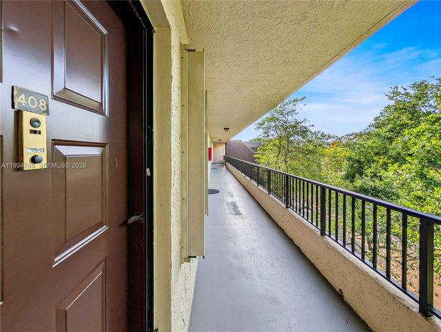 10501 W Broward Blvd 408, Plantation, FL 33324