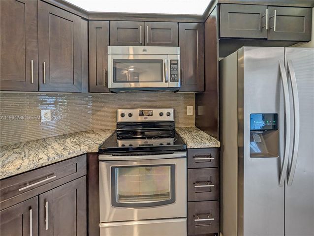 10501 W Broward Blvd 408, Plantation, FL 33324