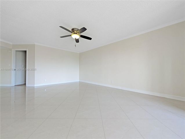 10501 W Broward Blvd 408, Plantation, FL 33324
