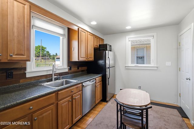 123 W Church Street, Milltown, NJ 08850