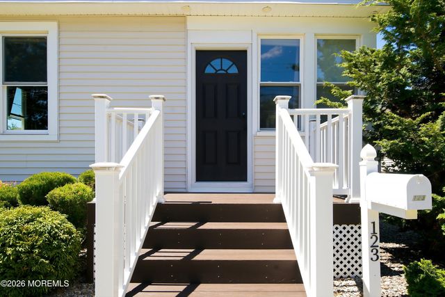 123 W Church Street, Milltown, NJ 08850