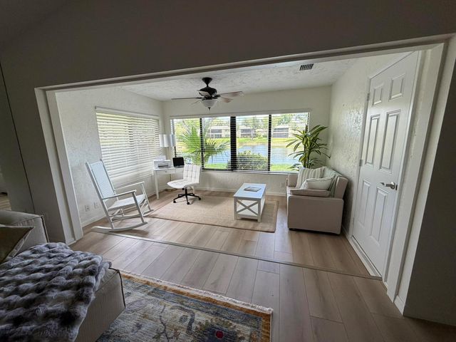 24 WESTGATE Lane 24A, Boynton Beach, FL 33436