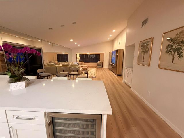 24 WESTGATE Lane 24A, Boynton Beach, FL 33436