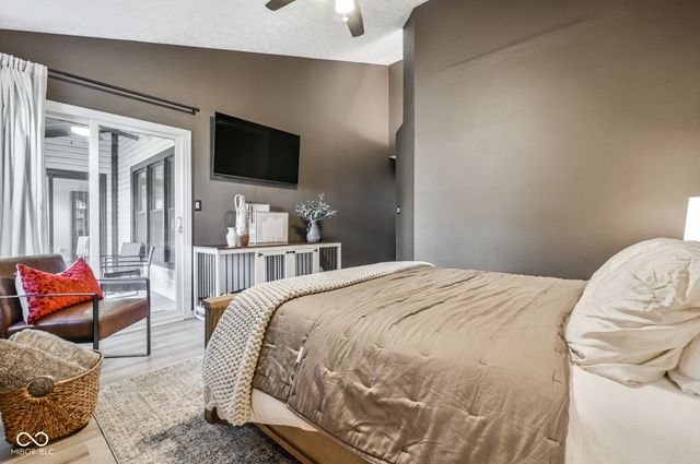 8888 Pine Tree Boulevard, Indianapolis, IN 46256